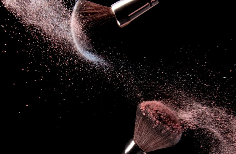 Best Makeup Brushes For Beginners